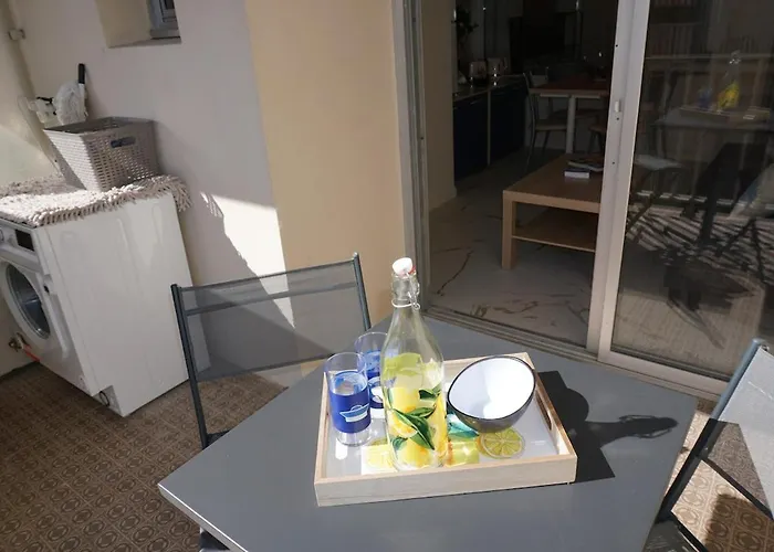 شقة Vue Avec Piscine Et Parking Prive